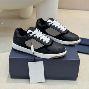 2025 zapatos de cuero de diseñador de lujo para hombres y mujeres, zapatos bajos informales con cordones retro, zapatos de venta directa de fábrica al por mayor - Product Image 4