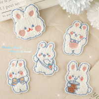 Cartoon Dier Konijn Geborduurd 3d Zelfklevende Patch Chenille Doek Plak Label Voor Diy Handgemaakte Hoed Accessoires Pastel
