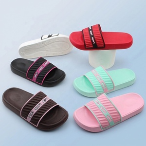 Sandales et claquettes personnalisées de qualité supérieure OLICOM pour hommes et femmes, semelle EVA, soutien de la voûte plantaire, imperméables, antidérapantes, pour l'été, la plage et la piscine - Product Image 1