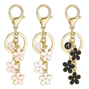 Llavero con Letras del Alfabeto Florales Rosas, Hecho a Mano, 26 Letras, Llavero de Metal, Decoración de Bolsos Linda y Moderna, Regalo - Product Image 3