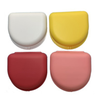 Boîte de retenue de stockage en plastique avec logo personnalisé boîte de conteneur étui de retenue orthodontique