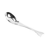 Cuillère élégante en forme de queue de poisson en acier inoxydable 201, idéale pour la restauration et l'usage domestique quotidien, parfait comme cadeau créatif.