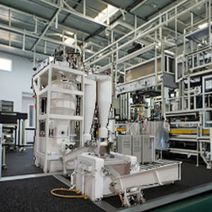 Petite presse à savon robuste pour la fabrication de savon - Product Image 1