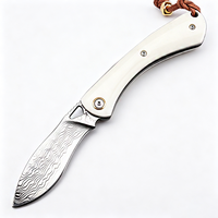 Couteau pliant en acier Damas poli miroir de qualité supérieure, manche en os de bœuf blanc, couteau de poche EDC, cadeau, camping en plein air