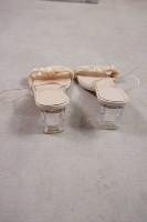 Nuevas Sandalias Transparentes de una Pieza para Mujer TOB Footwear, con Tacón Alto y Elegante, Color Nude