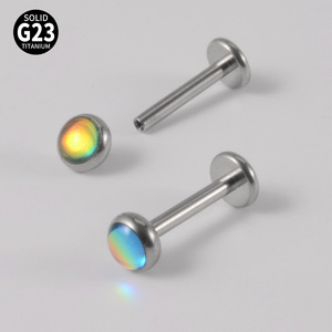 Joyería de Titanio G23 para Piercing con Ópalo, ASTM F136 |   Pendientes de rosca interna y anillos para labios con parte trasera plana al por mayor - Product Image 4