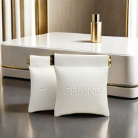Pochette en cuir PU avec logo personnalisé, sac de rangement de voyage imperméable, sac à bijoux pour femme, sac en cuir blanc