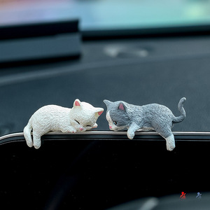 Ruijie - Adorno de Resina para Coche con Diseño de Gato, Figura de Dibujos Animados para el Salpicadero - Product Image 3
