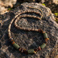 Nouveau design Collier unisexe en perles de pierre naturelle œil de tigre irrégulières et perles de coquille de noix de coco, pour le quotidien et les cadeaux