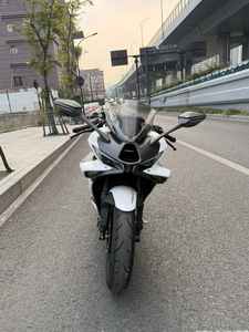 วอเก้ อาร์อาร์500เอส สปอร์ตไบค์ |   เครื่องยนต์ 500 ซีซี แบบอินไลน์ 4 สูบ 57 กิโลวัตต์ |   วาล์วไอเสียแบบสลับได้ <span class=keywords><strong>Nissin</strong></span> Brakes ABS TCS - Product Image 4