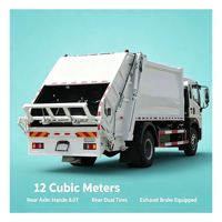 Camion Compacteur de Déchets HOWO 12m³ Cummins ISF3.8 168HP Empattement 4500mm Essieu Arrière 8T Double Pneu Véhicule de Collecte des Déchets Urbains