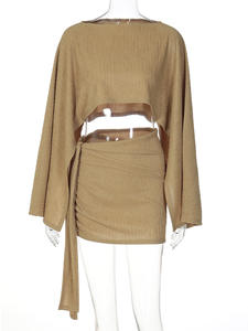 Viviblook Z0128ST01 Nouvel ensemble de vacances pour femme, haut court à col bateau et épaules dénudées, mini-jupe assortie, ensemble deux pièces - Product Image 6