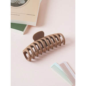 Artigli per capelli castano chiaro con cingpin elegante e resistente strumento per lo Styling dei capelli - Product Image 1