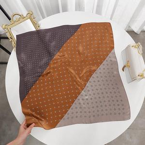 Syal Sutra Mulberry Murni 100% OEM 27 inci x 27 inci Syal Persegi Alami