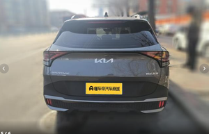 Autos Usados Kia Sportage 2023 2.0T 2WD Edición Prestige SUV Compacto Gasolina 2.0T Autos Usados Baratos en Venta Vehículos Motorizados Usados - Product Image 5