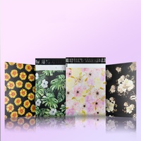 Sacs d'expédition imperméables imprimés en couleur avec logo personnalisé enveloppe solide en poly auto-adhésive pour vêtements et chaussettes