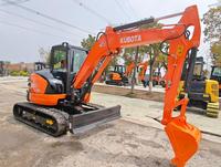 Excavadora hidráulica mini sobre orugas KX057-4 de 5.5 toneladas con motor, caja de cambios, bomba y rodamientos - Excelente estado