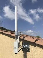 Antenne Omni 12dBi pour antenne de communication en fibre de verre à montage vertical V2X 11 dBi 824-960MHz 1710-2700MHz