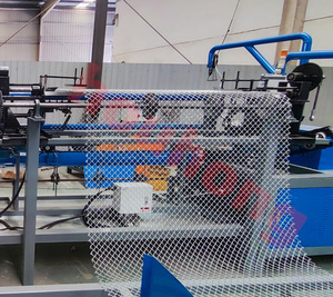 Machine de fabrication de clôtures à mailles doubles à alimentation directe avec diamètre de fil de 1,6 à 2,8 mm, puissance de 380 kW, garantie d'un an - Product Image 2