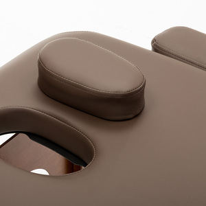 <strong>Portable</strong> Folding Genuine Leather Adjustable Luxury Massage <strong>Table</strong> for SPA Salon Gym &amp; Hotel Use - Product Image 2