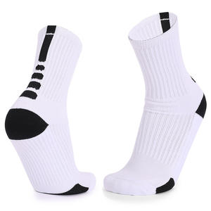 Fabrication de chaussettes printemps et été Chaussettes de basket-ball <span class=keywords><strong>fantaisie</strong></span> Chaussettes de sport pour hommes - Product Image 4