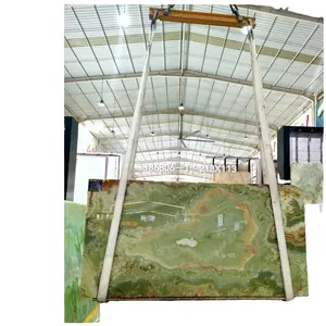 중국 공장 직접 핫 세일 천연 광택 대리석 블록 사용자 정의 인기있는 디자인 광택 녹색 오닉스 석판 바닥 타일