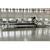 Machine de nesting CNC 1325 à chargement/déchargement automatique, 3 axes servo, pour le travail du bois, avec ATC, pour armoires, placards, MDF, mélamine, OEM, ODM, CE