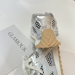 Produit tendance 2026 : Chaussures de créateur, Chaussures de marche, Chaussures pour hommes, Logo personnalisé, Baskets, En stock - Product Image 4
