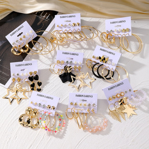 Großhandel Damen-Ohrstecker-Sets aus Zinklegierung, vergoldet, geometrisches Design, Modeschmuck, verschiedene Stile - Product Image 3