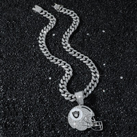 Collier pendentif casque de football en alliage de zinc plaqué or 14K avec émail et diamants CZ, chaîne cubaine, cadeau pour fan de sport hip-hop