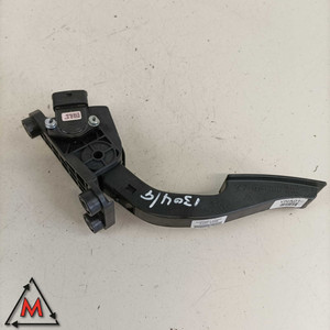 Pedale dell'Acceleratore Usato per Kia Venga 2010-2019 35190-4A501 (83259) - Product Image 2