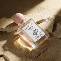 Vente en gros de flacons de parfum de luxe pour femmes, 100 ml, flacon de parfum en verre transparent élégant rose, flacon de parfum carré avec emballage