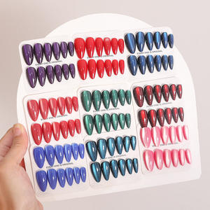 12가지 사이즈 맞춤 색상 레드 블루 색상 도매 재사용 가능한 아몬드 미디엄 캣아이 프레스온 네일 데일리 네일 아트용 - Product Image 6