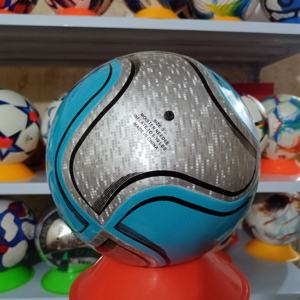 Balón de Fútbol de Cuero PU 2026, Talla 5, Oficial, para Interior/Exterior, Entrenamiento Deportivo, Se Puede Personalizar el Logotipo - Product Image 2