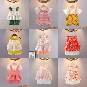 Abito in due pezzi estivo da 2025 per bambine alla moda pantaloncini di cotone e t-shirt Look Casual da bambina - Product Image 2