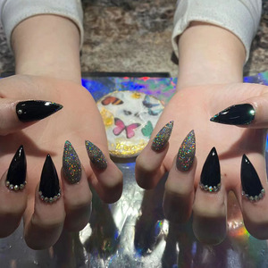 Vente en Gros 10 Pièces Ongles à Coller en Gel Peints à la Main Magnifique Design Luxueux Personnalisé Ongles Press-on Faits à la Main - Product Image 5