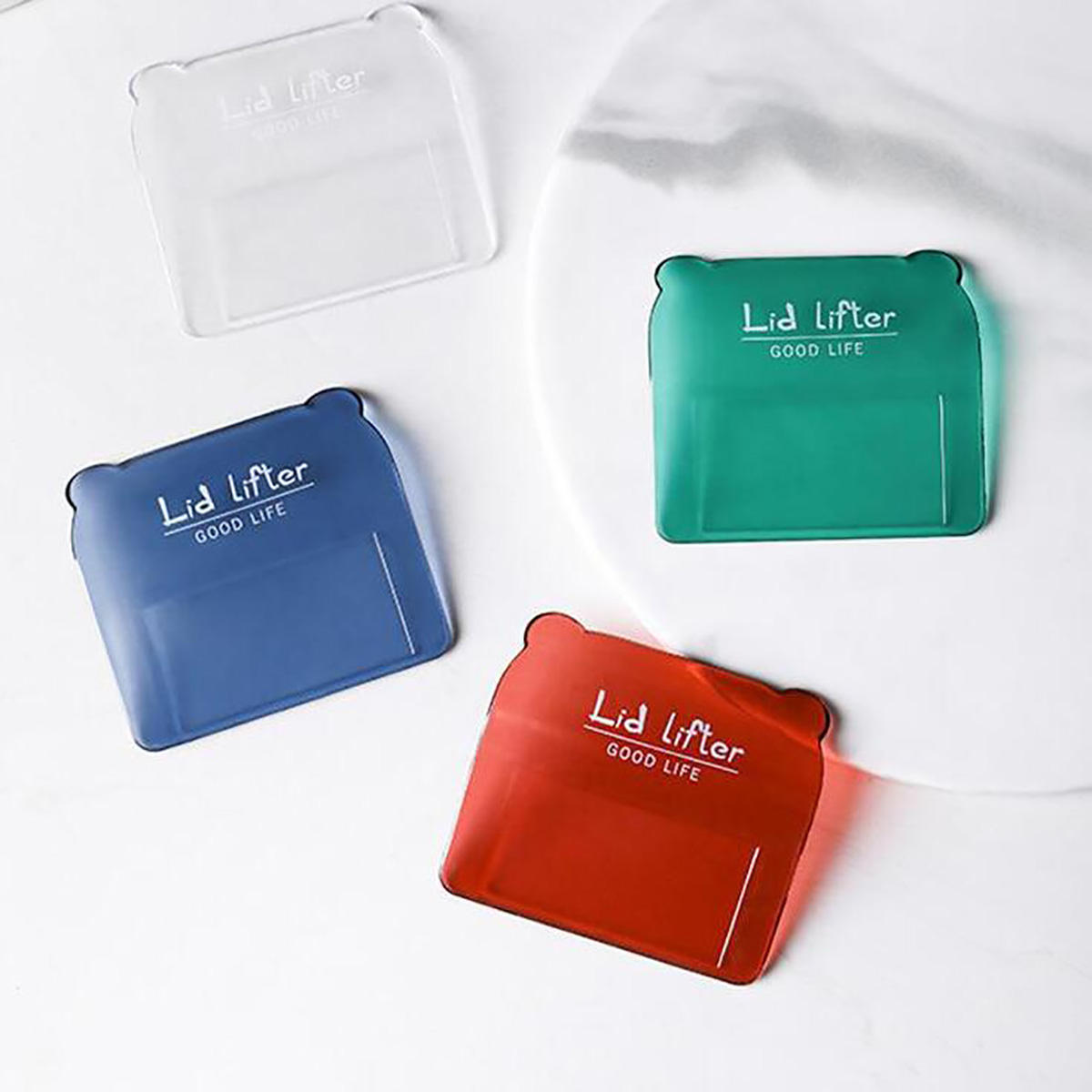 มีสีสัน