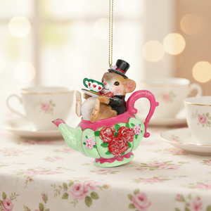 Ciondolo Natalizio Alice nel Paese delle Meraviglie, Decorazione per Albero a Forma di Dormouse, Ornamento Festivo in Resina Dipinta a Mano - Product Image 4