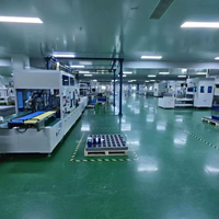 Système solaire hybride commercial 30KW 40KW 50KW avec batterie lithium-ion haute tension MPPT 51.2kWh 102.4kWh 215kWh évolutif Solis Growatt
