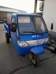 Tricycle à moteur diesel, cabine fermée, tricycle de 18 ch, tricycle de transport agricole pour chantier de construction - Product Image 6