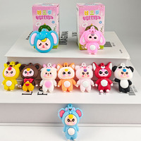 Venta al por mayor figuras Anime niñas lindas bebé tres niños caja ciega cajas misteriosas juguetes personalizados niños