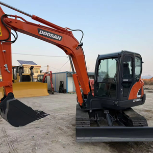 6/7/8/9/10/20 Ton Excavator Used DOOSAN DX60 DH60-7 DH225 DH220 Excavator Secondhand Excavator WITH Low Price FOR SALE - Product Image 1