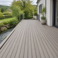 Tarima de Madera y Plástico Compuesto, Impermeable, con Acabado Cepillado, Cuadrada, Color Nogal, para Exteriores, Patio, Jardín, Parque y Balcón