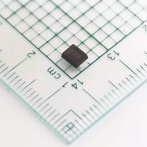 new original ES5EBF SMBF Diodes Ultra Fast Recovery Diodes 5A 1.25V 300V 35ns - Product Image 1