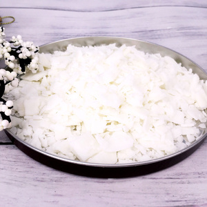 Flocons de cire de soja 100% naturels, matière première <span class=keywords><strong>pour</strong></span> la fabrication de <span class=keywords><strong>bougies</strong></span> <span class=keywords><strong>parfumées</strong></span>, bon marché, vente en gros - Product Image 3