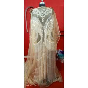 การออกแบบที่ไม่ซ้ํากันเสื้อผ้าอินเดียและปากีสถานทําด้วยมือลูกปัดทํางานด้านหน้าด้านหลังแผงผ้าลูกไม้สําหรับชุดมีจําหน่ายในราคาเบส - Product Image 4