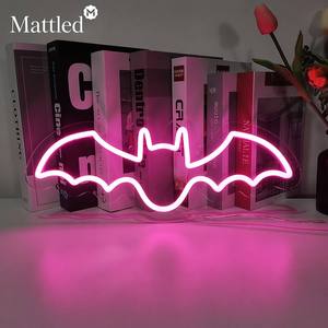 Enseigne néon LED d'horreur pour Halloween, lampe néon en silicone et acrylique rouge sang, idéale pour la décoration murale de maisons hantées, fêtes, bars et chambres. - Product Image 1