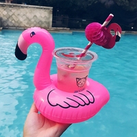 Porte-gobelet gonflable flamant rose pour fêtes au bord de la piscine et plaisir estival à la plage - Mini bouée de natation durable et mignonne