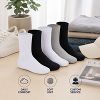 Chaussettes en coton à logo personnalisé, faible MOQ, couleur unie, douces et confortables pour le quotidien, le bureau, hommes et femmes, directement de l'usine
