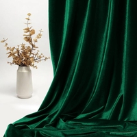 Nouvel Arrivage Rideaux de Scène et Toiles de Fond Amovibles en Velours Rouge Personnalisés, Élégants, Modernes et Simples pour Mariages, Théâtres, Églises et Écoles
